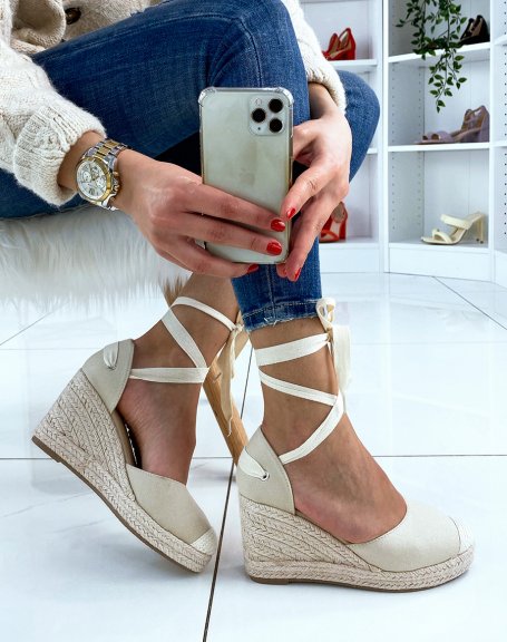 Beige canvas wedge espadrilles with ribbons