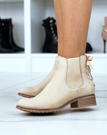 Beige Chelsea boots with bow