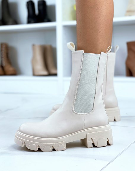Beige Chelsea boots with heel and lug sole