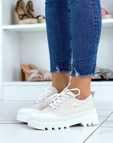 Beige fabric sneakers with daisy and thick sole