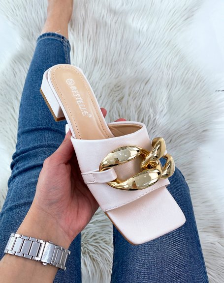 Beige mules with small heel and big chain
