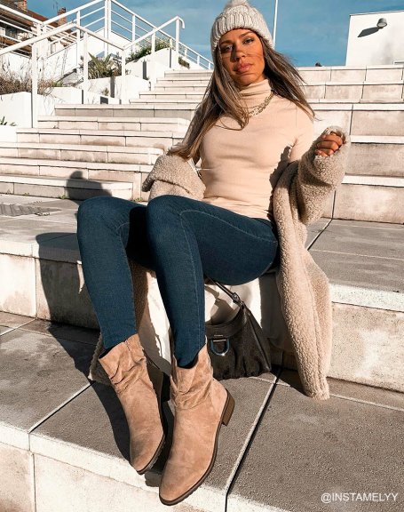 Beige-pink pleated suede ankle boots
