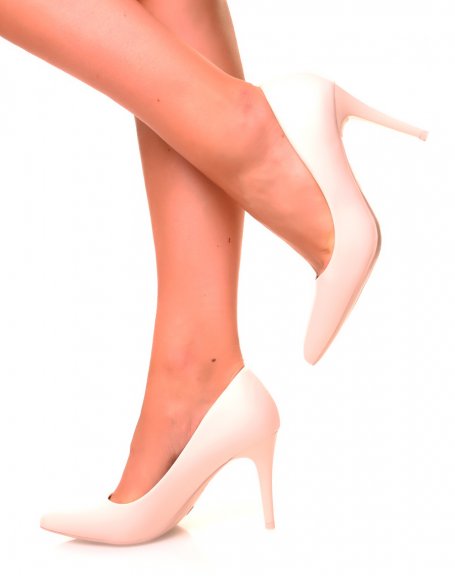 Beige pumps with stiletto heels