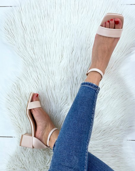 Beige sandal with small square heel