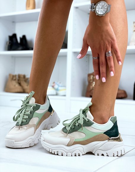 Beige sneakers with green inserts