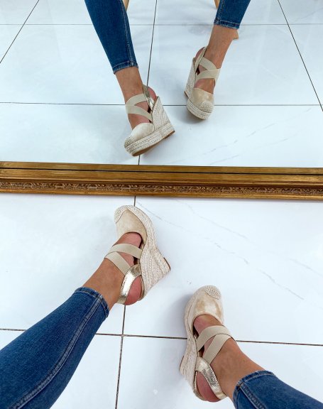 Beige suede wedges with crossed straps