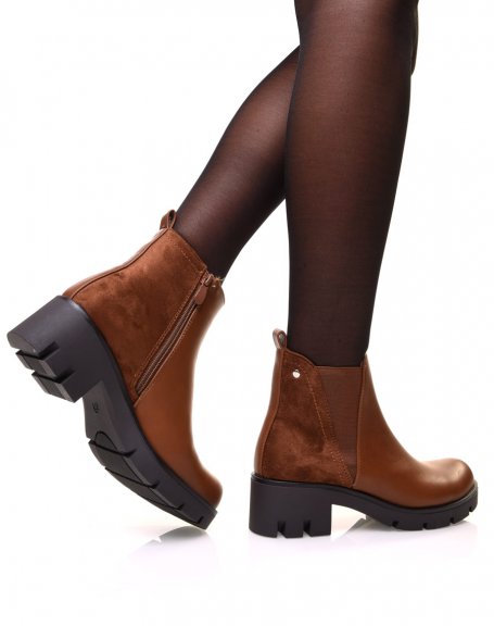 Bi-material camel ankle boots with high cut elastic