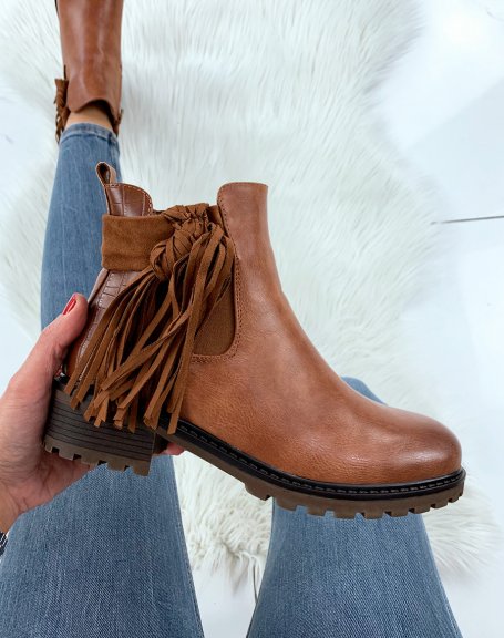 Bi-material camel chelsea boots with fringe