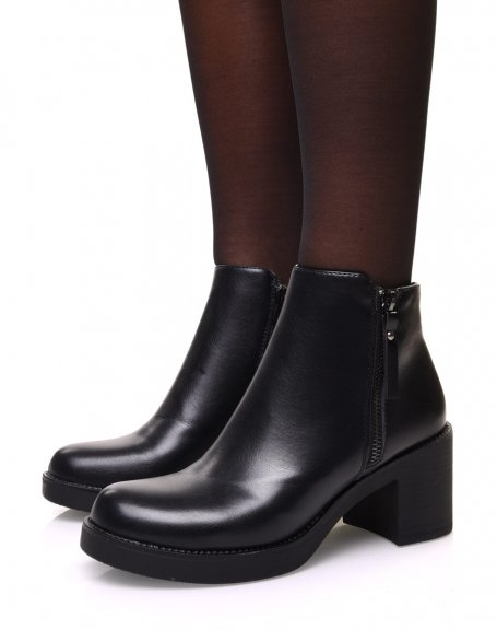 Black ankle boots with mid high heel