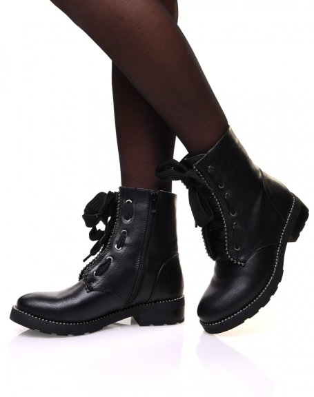 Black ankle boots with original laces