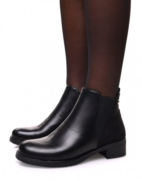 Black ankle boots with two-tone elastic at the back
