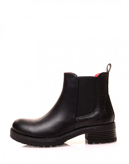 Black Chelsea boots with bi-material elastic