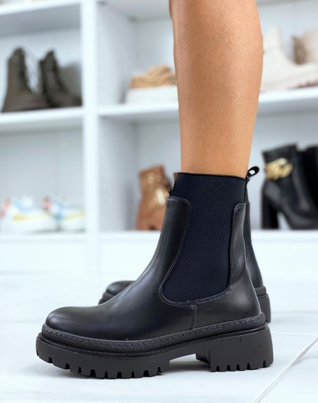 Black Chelsea Boots with High Elastic