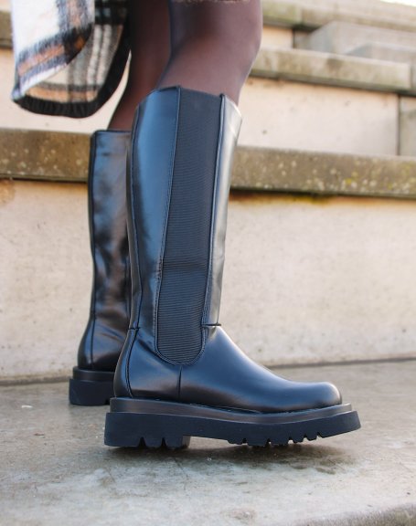 Black chunky platform boots