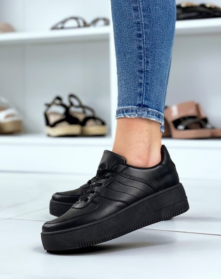 Black chunky platform sneakers