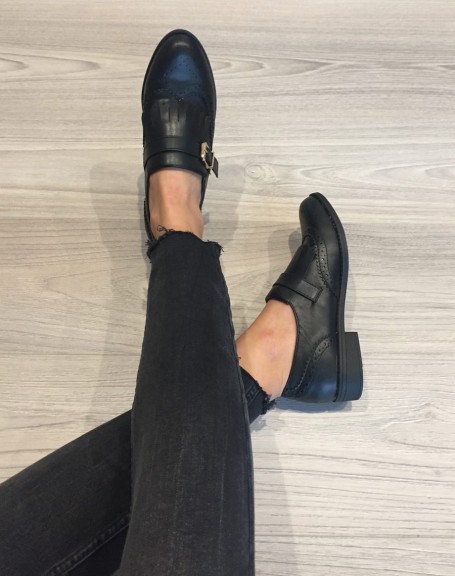 Black derbies with strap and fringes