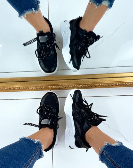 Black dual-material chunky sole sneakers