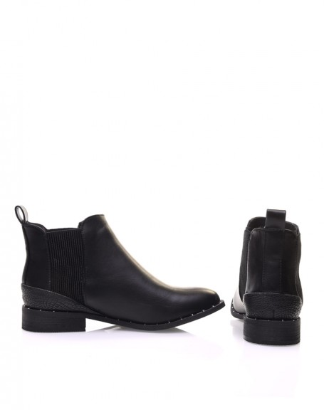 Black elastic panel ankle boots