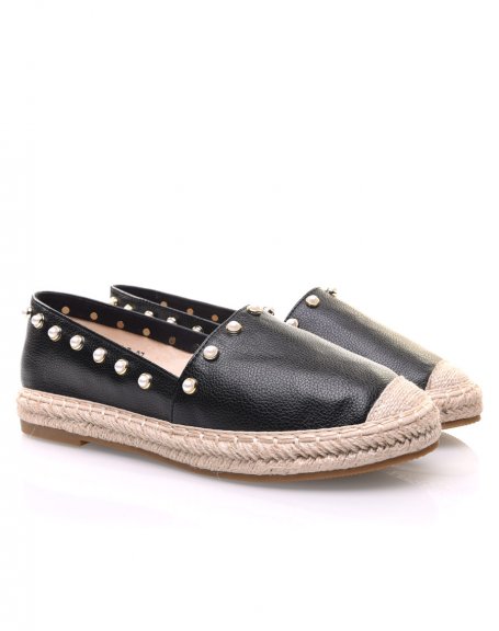Black espadrilles with pearls