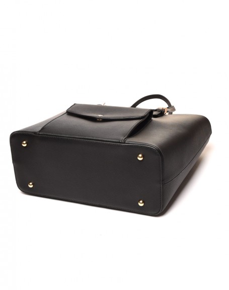 Black handbag exterior snap pocket