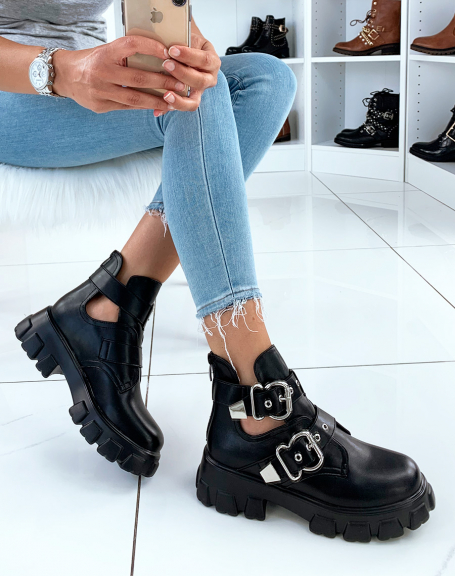 Black matt oversized ankle boots
