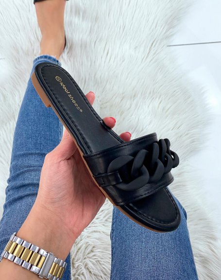 Black mules with matte effect chain detail
