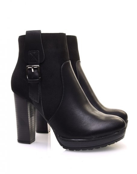 Black notched high heel ankle boots