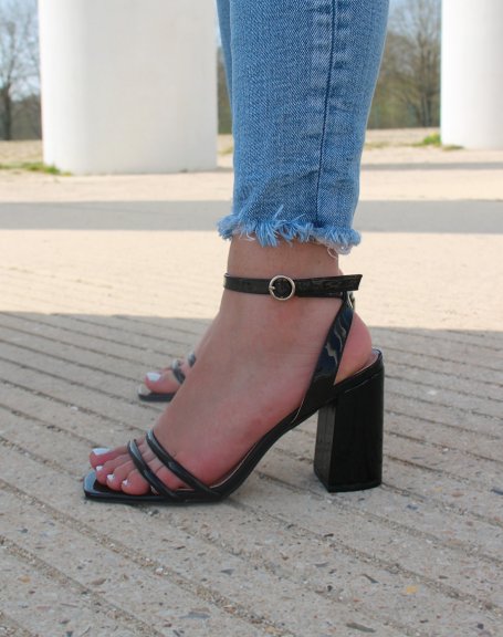 Black patent sandals with double thin front straps with heel