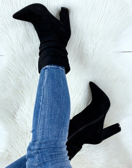 Black Pleated Pointed Toe Heeled Ankle Boots