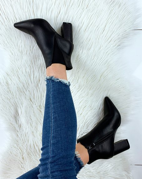 Black pointed toe heeled ankle boots