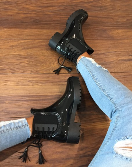 Black rain boots with lace