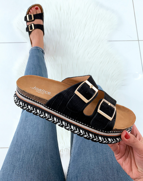 Black sandal with ethnic-style platform sole