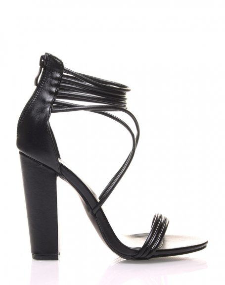 Black sandals with multiple thin straps