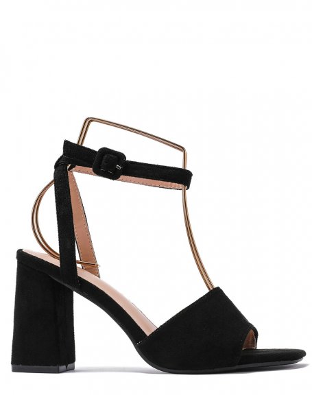 Black sandals with wide chunky strap and square heel