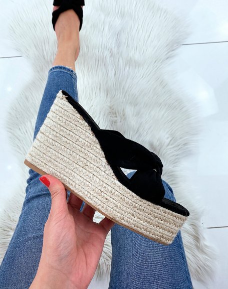 Black suede wedges with crisscrossed straps