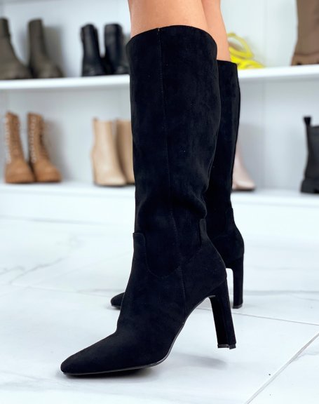 Black suedette boots with a flat heel and a fine square toe