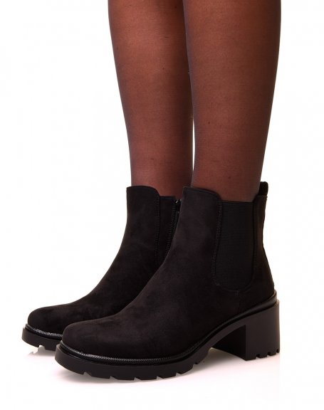 Black suedette chelsea boot with lug sole