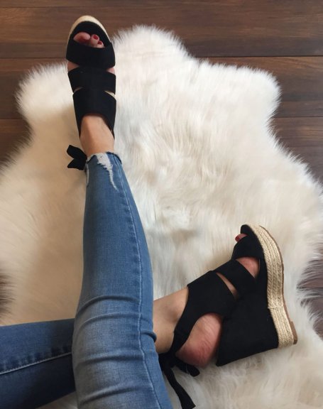 Black suedette sandals with braided heel