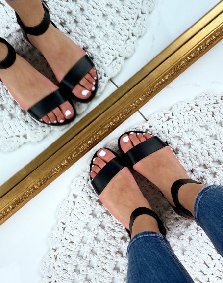 Black thick strap slippers