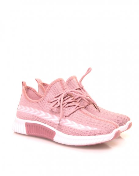 Breathable and flexible pink sneakers
