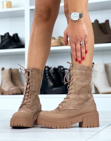 Brown ankle boots in suede with lace and chunky sole
