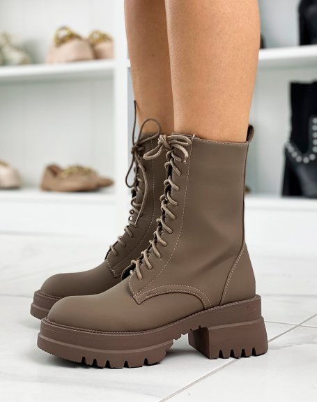 Brown lace-up boots in gummed leather