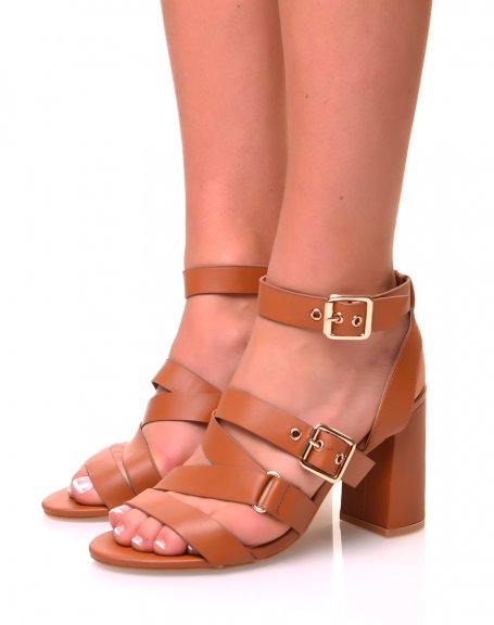 Brown open sandals with square heels