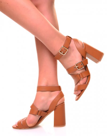 Brown open sandals with square heels