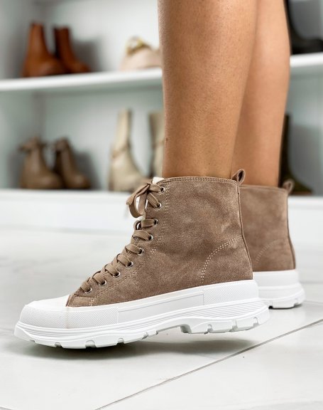 Brown suedette high-top sneakers with chunky soles