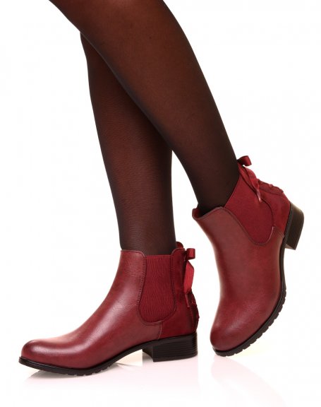 Burgundy Chelsea boots with knots