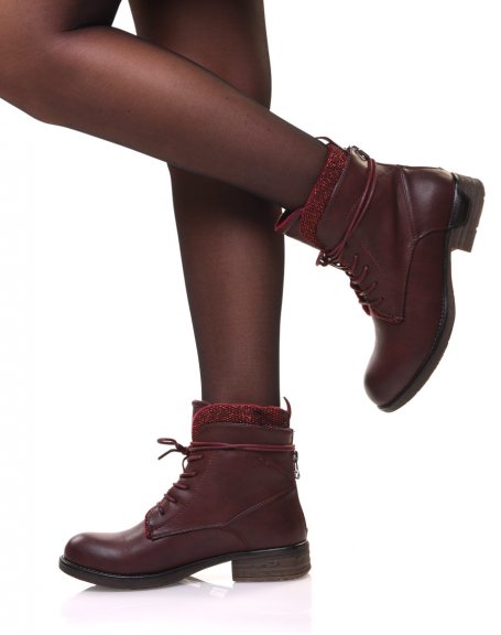 Burgundy flat ankle boots with laces and glitter lining