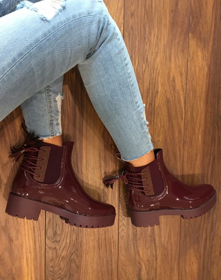 Burgundy rain boots with lace