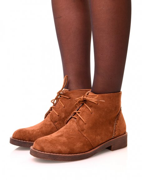 Camel ankle boots in suede with laces