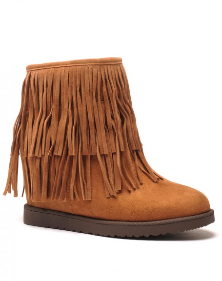 Camel ankle boots with double fringes
